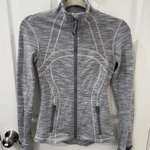 Lululemon Women's Define Heathered Gray Work Out Jacket